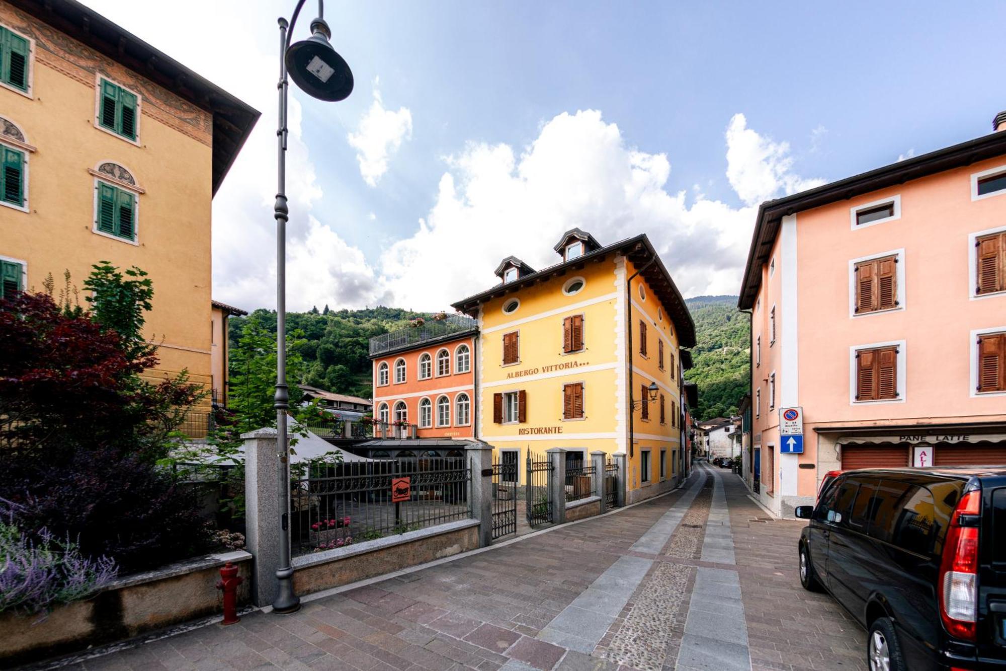 Hotel Vittoria Roncegno Exterior photo